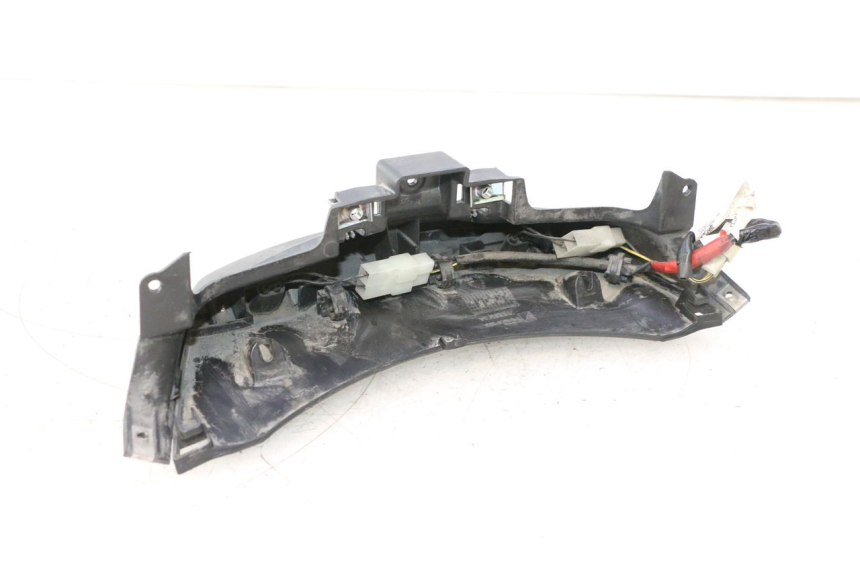 photo de NUMBER PLATE LIGHTING PIAGGIO MP3 500 (2016 - 2018) - Surface and material condition