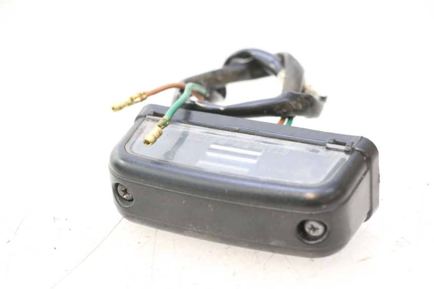 photo de NUMBER PLATE LIGHTING HONDA PCX (JF28) 125 (2009 - 2011) - Zoom on usage condition