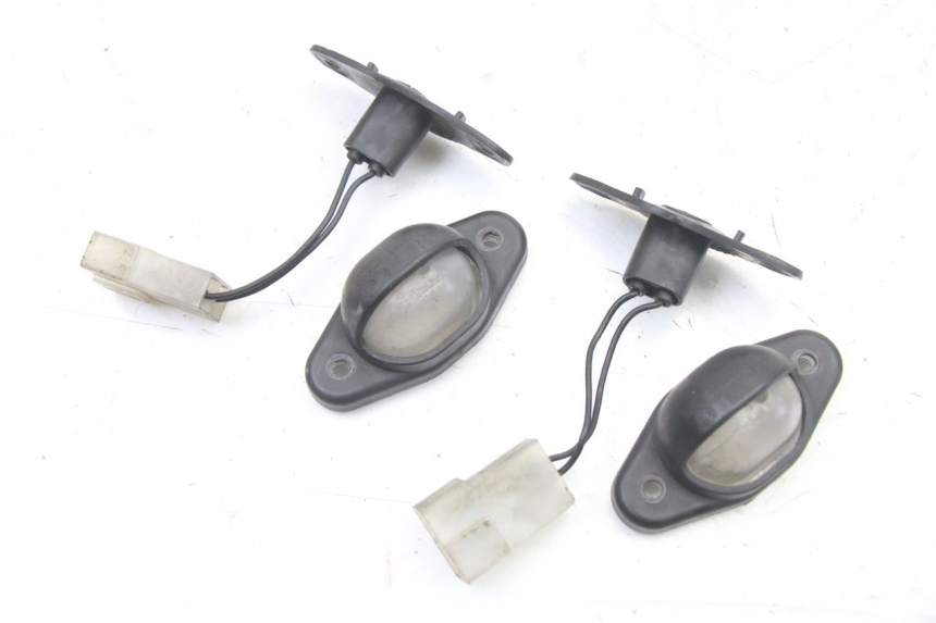 photo de NUMBER PLATE LIGHTING PIAGGIO MP3 LT 400 (2007 - 2012) - Zoom on usage condition