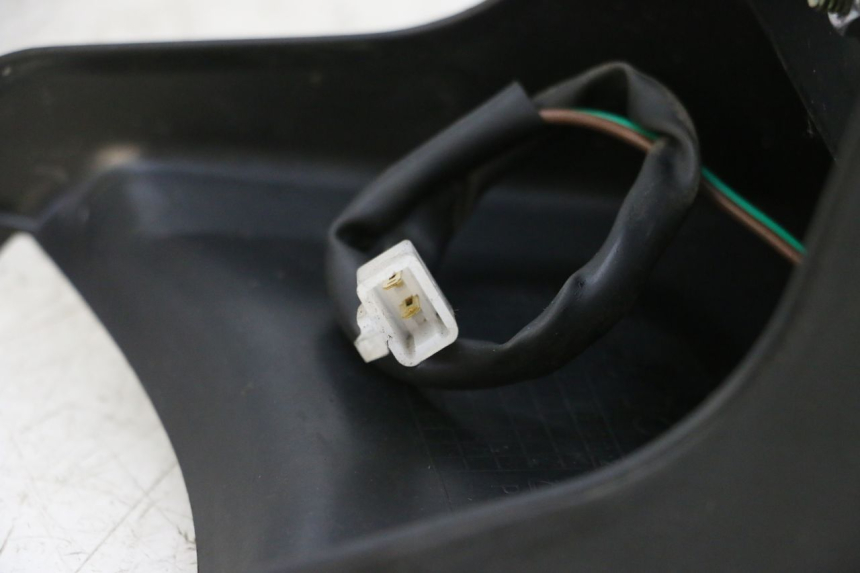 photo de NUMBER PLATE LIGHTING JM MOTORS SANTANA 50 (2014 - 2023) - Zoom on usage condition