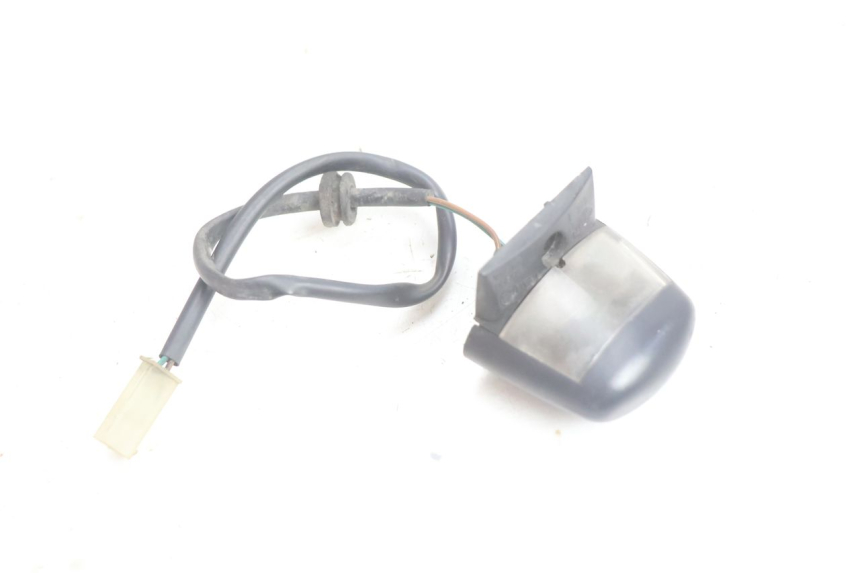 photo de NUMBER PLATE LIGHTING PEUGEOT SATELIS 125 (2006 - 2009) - Zoom on usage condition