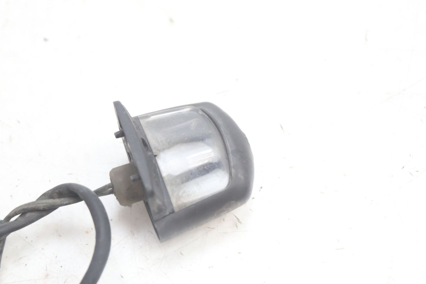 photo de NUMBER PLATE LIGHTING YAMAHA YP MAJESTY 125 (2002 - 2006) - Component detail