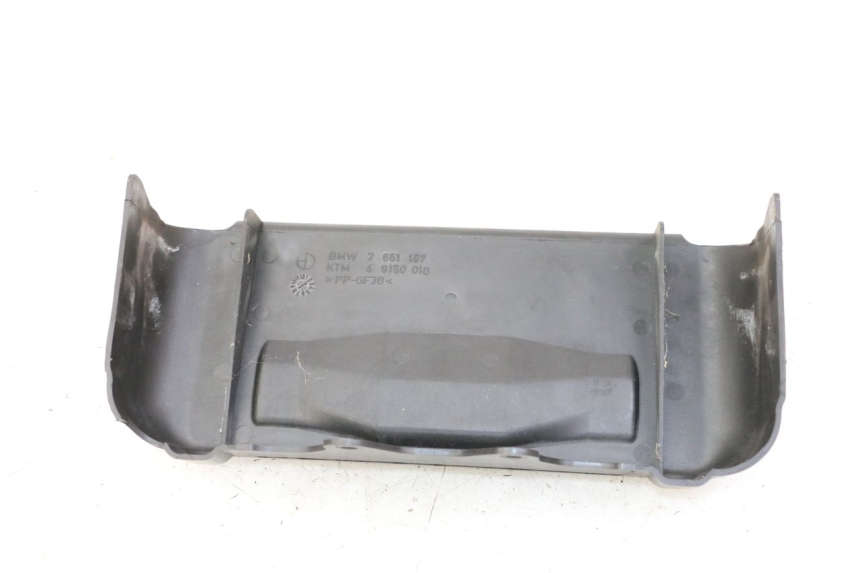 photo de RADIATOR SCOOP BMW C1 125 (2000 - 2003) - Component detail