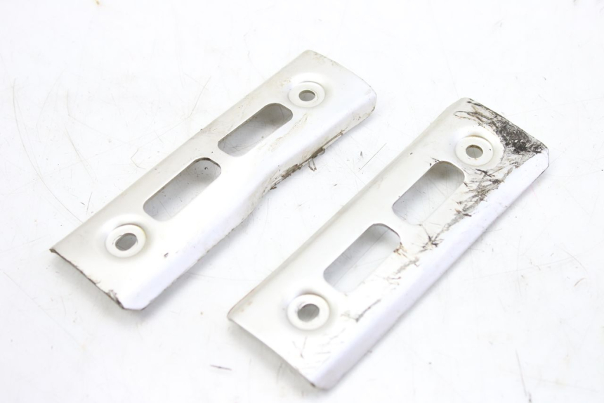 photo de RADIATOR SHROUD YAMAHA FZS FAZER 600 (1998 - 2001) - Alternative perspective