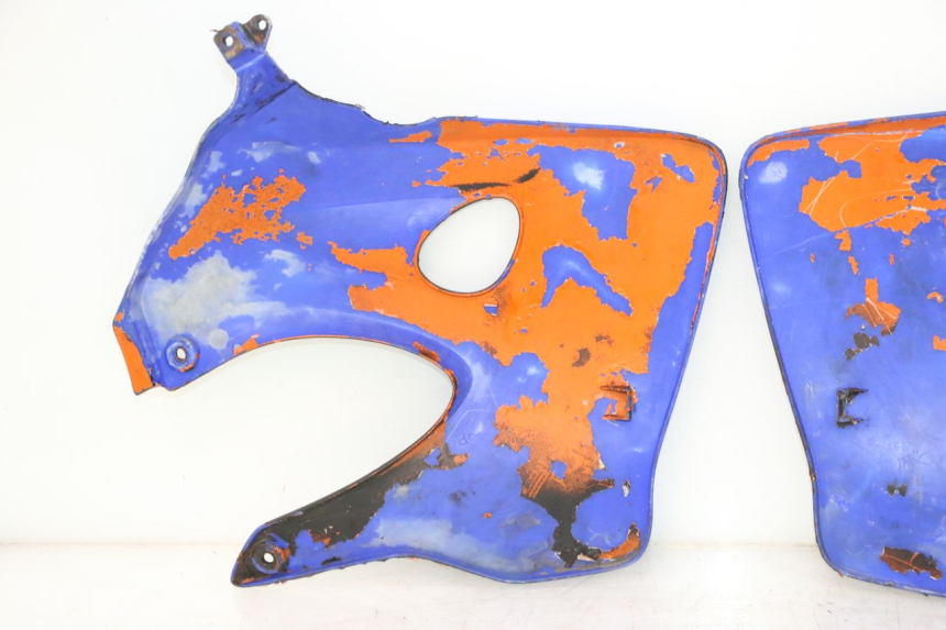 photo de RADIATOR SCOOP DERBI SENDA 50 (2003 - 2005) - Surface and material condition