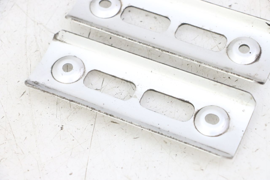 photo de RADIATOR SCOOP YAMAHA FZS FAZER 600 (2001 - 2003) - Component detail