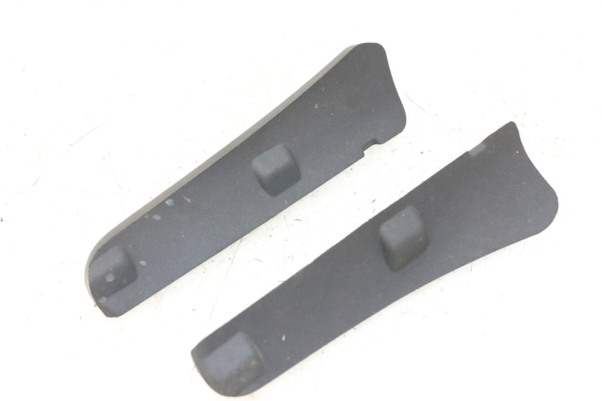 photo de RADIATOR SCOOP YAMAHA TRACER 7 700 (2020 - 2024) - Zoom on usage condition