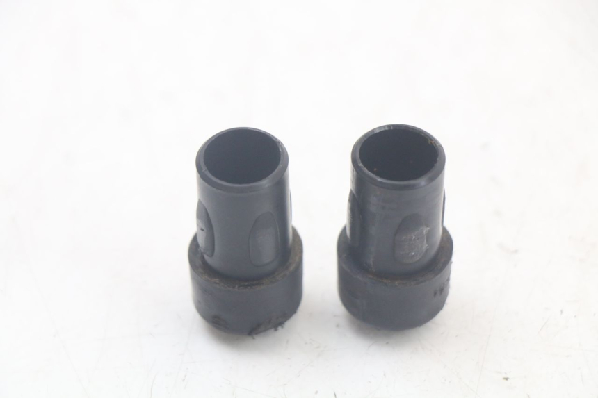 photo de HANDLEBAR END KYMCO AGILITY 4T 50 (2018 - 2022) - Alternative perspective