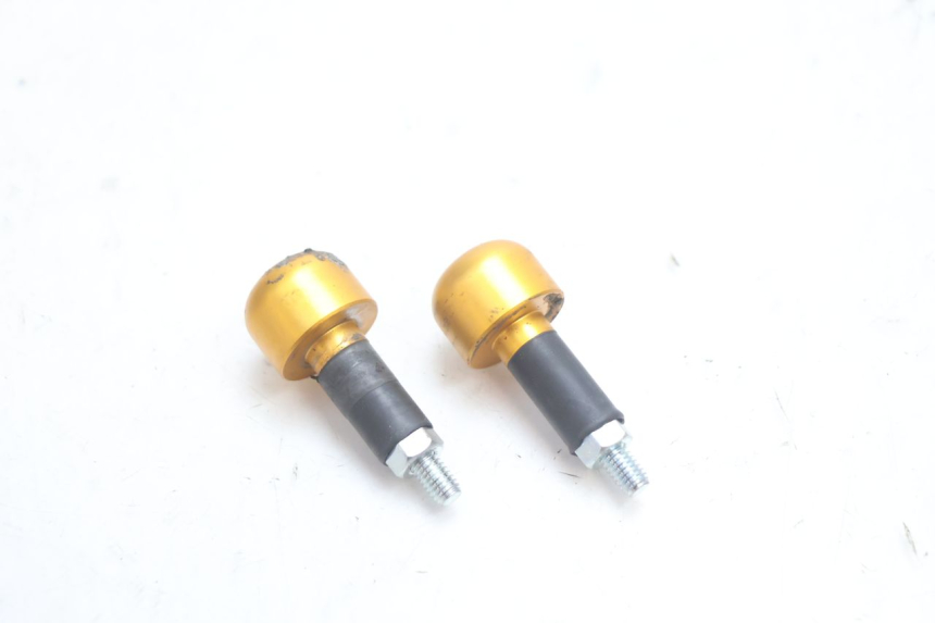 photo de HANDLEBAR ENDS HONDA CB F HORNET 600 (2005 - 2006) - Technical close-up