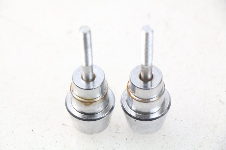 photo de HANDLEBAR ENDS PEUGEOT KISBEE 4T 50 (2018 - 2022) - Component detail