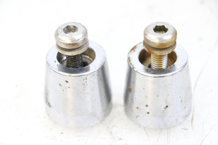 photo de HANDLEBAR ENDS KYMCO STRYKER OFF ROAD 125 (1999 - 2005) - Component detail