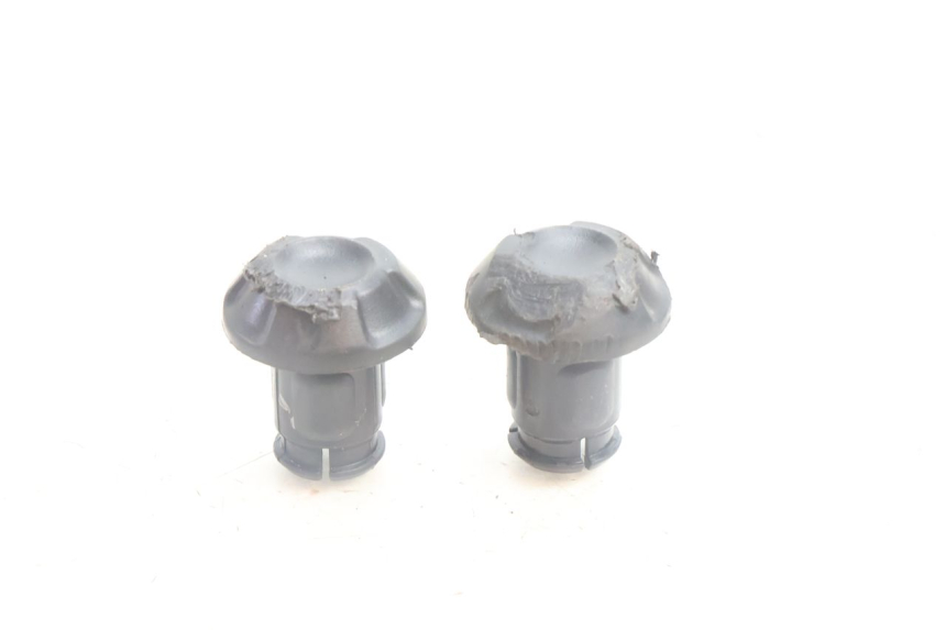 photo de HANDLEBAR ENDS YAMAHA N-MAX NMAX 125 (2021 - 2024) - Main view