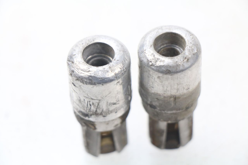 photo de HANDLEBAR ENDS YAMAHA NEOS NEO'S 4T 50 (2008 - 2016) - Alternative perspective