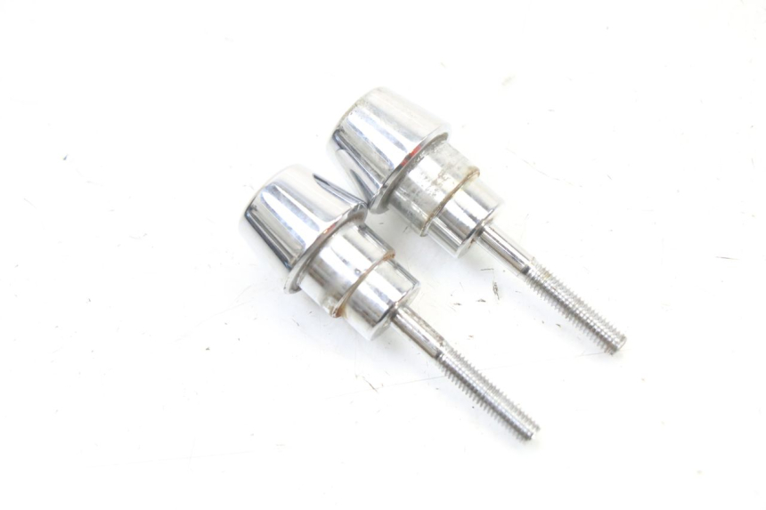 photo de HANDLEBAR ENDS PEUGEOT KISBEE 4T 50 (2018 - 2022) - Zoom on usage condition