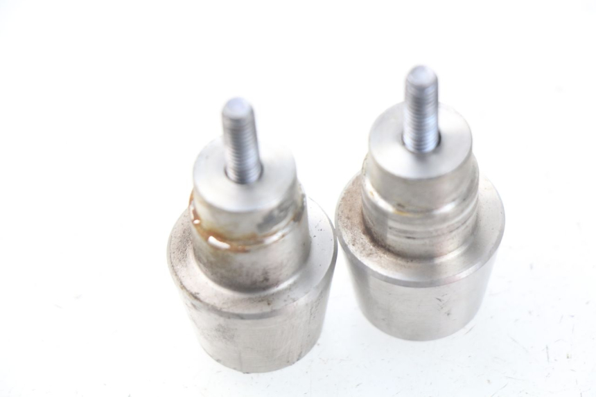 photo de HANDLEBAR ENDS PEUGEOT SATELIS 300 (2012 - 2015) - Component detail