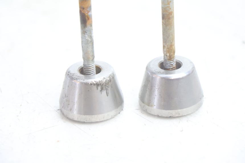 photo de HANDLEBAR ENDS APRILIA SCARABEO GT 125 (1999 - 2007) - Component detail