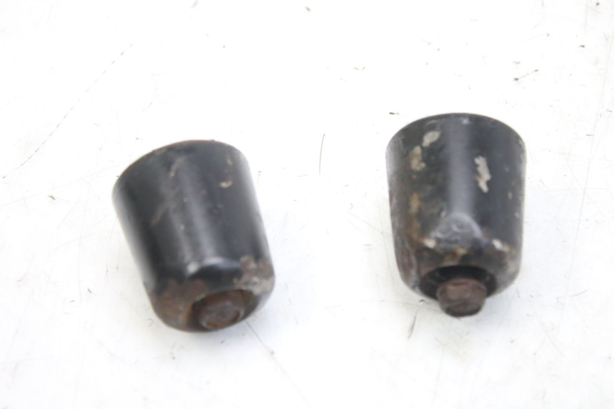 photo de HANDLEBAR END TRIUMPH SPRINT ST 955 (1999 - 2001) - Component detail