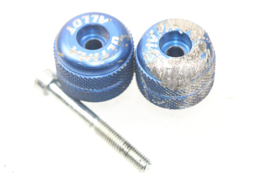 photo de HANDLEBAR ENDS SUZUKI SV S ABS 650 (2003 - 2009) - Main view