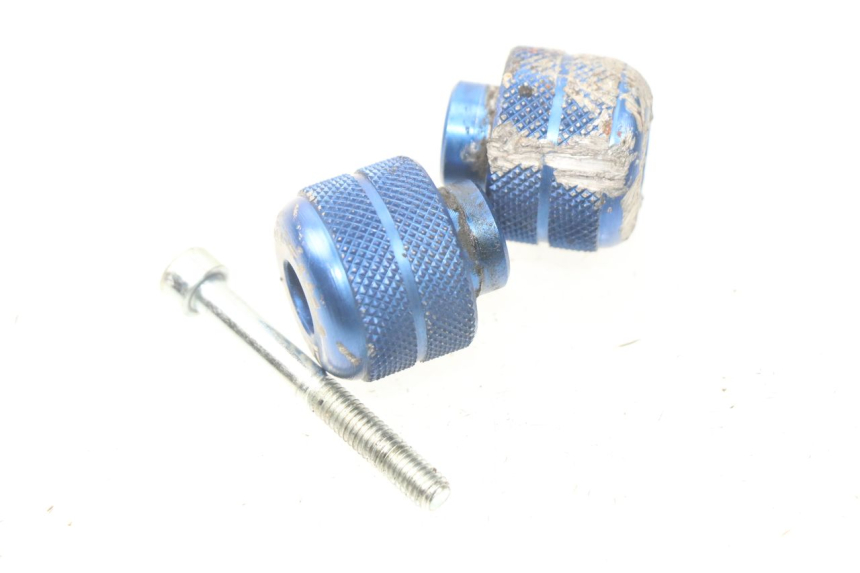 photo de HANDLEBAR ENDS SUZUKI SV S ABS 650 (2003 - 2009) - Zoom on usage condition