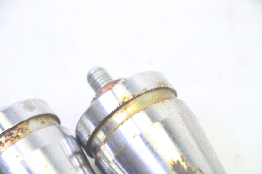 photo de HANDLEBAR END DAELIM VJ ROADWIN FI 125 (2008 - 2017) - Technical close-up