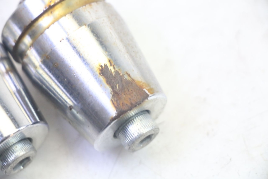 photo de HANDLEBAR END DAELIM VJ ROADWIN FI 125 (2008 - 2017) - Product overview