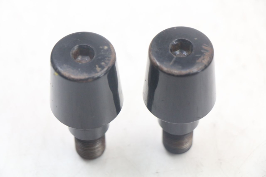 photo de HANDLEBAR END YAMAHA XMAX X-MAX 125 (2006 - 2009) - Alternative perspective