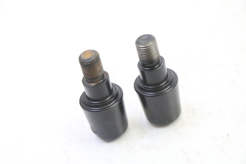 photo de HANDLEBAR ENDS YAMAHA XJ6 ABS 600 (2008 - 2016) - Fixing points details