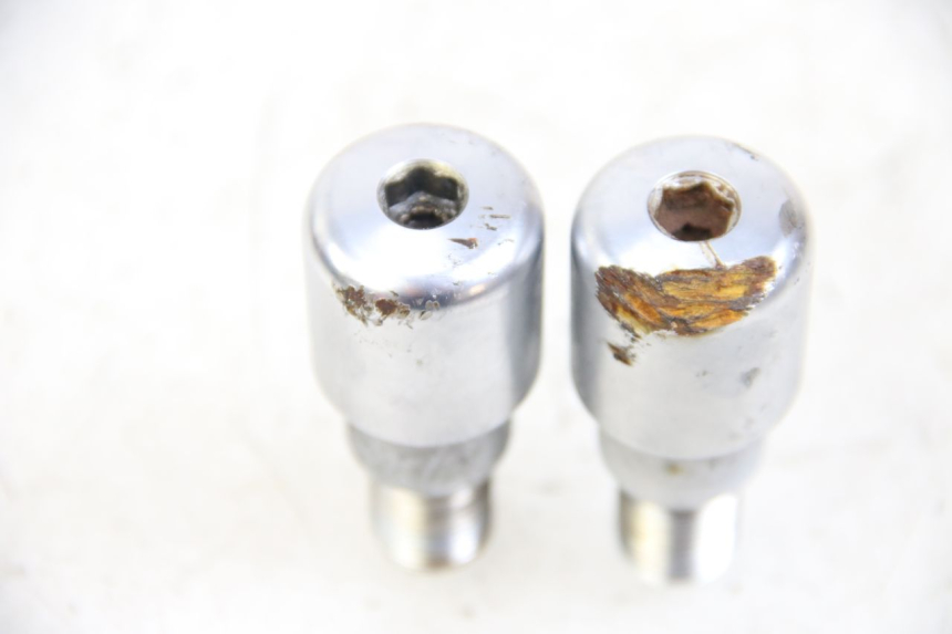 photo de HANDLEBAR ENDS YAMAHA XP T-MAX TMAX 500 (2004 - 2007) - Zoom on usage condition