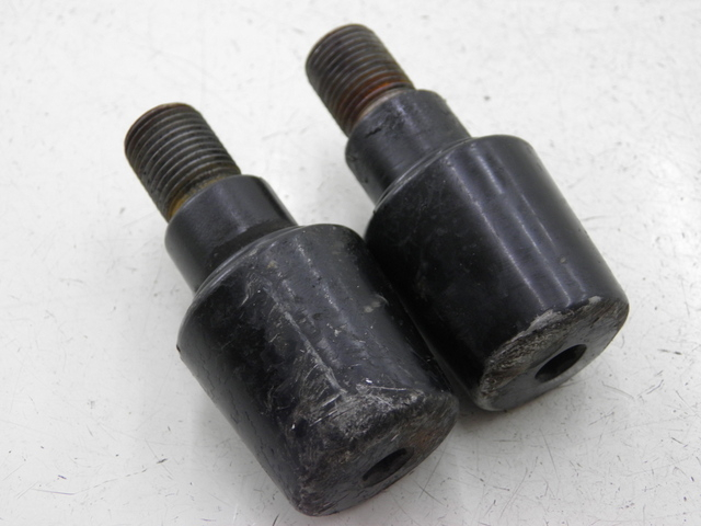 photo de HANDLEBAR ENDS YAMAHA TDM 900 (2004 - 2006) - Product overview