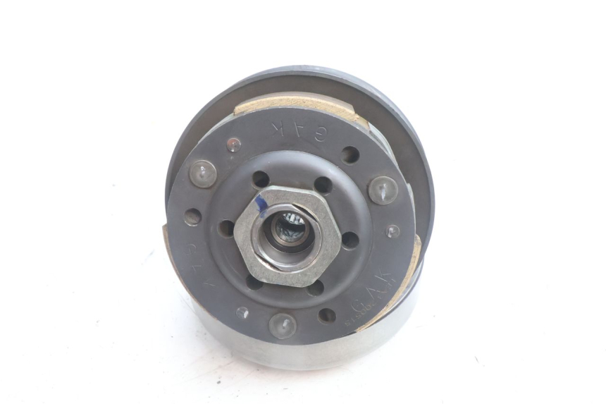 photo de CLUTCH KYMCO AGILITY 16+ 4T 50 (2018 - 2023) - Fixing points details
