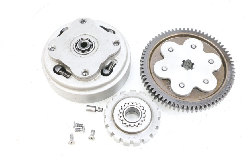 photo de CLUTCH MAG POWER BOMBERS 4T 50 (2016 - 2026) - Technical close-up