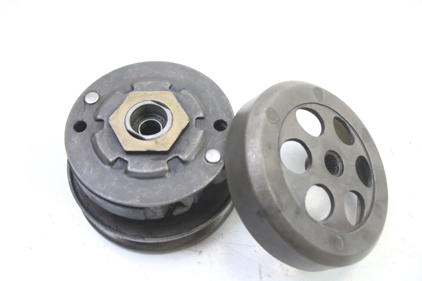 photo de CLUTCH MBK BOOSTER NEXT GENERATION 50 (1995 - 1998) - Component detail