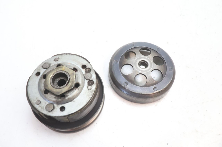photo de CLUTCH MBK BOOSTER ROCKET 50 (1995 - 1998) - Technical close-up