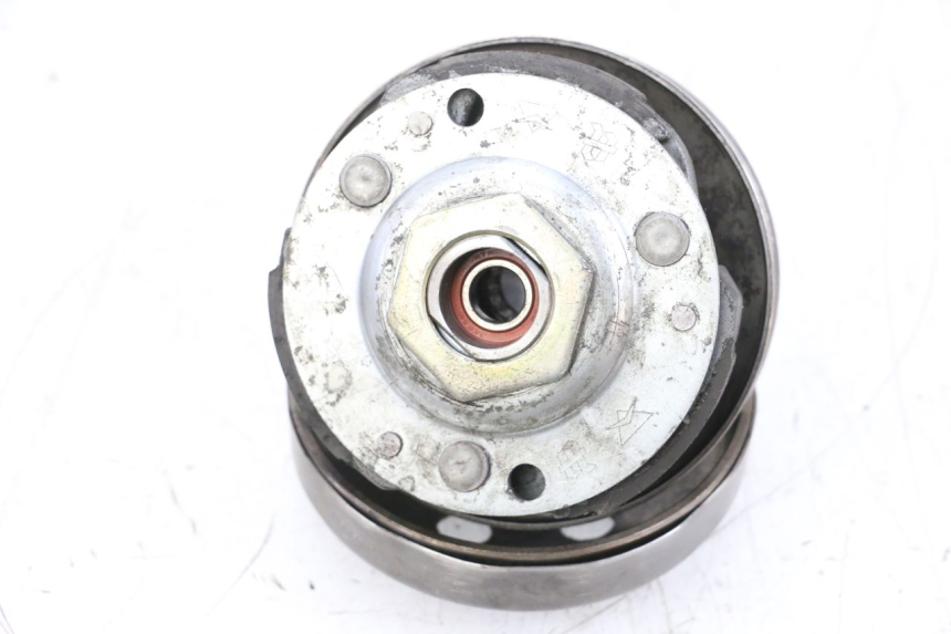 photo de CLUTCH MBK BOOSTER SPIRIT NAKED 50 (2004 - 2017) - Main view