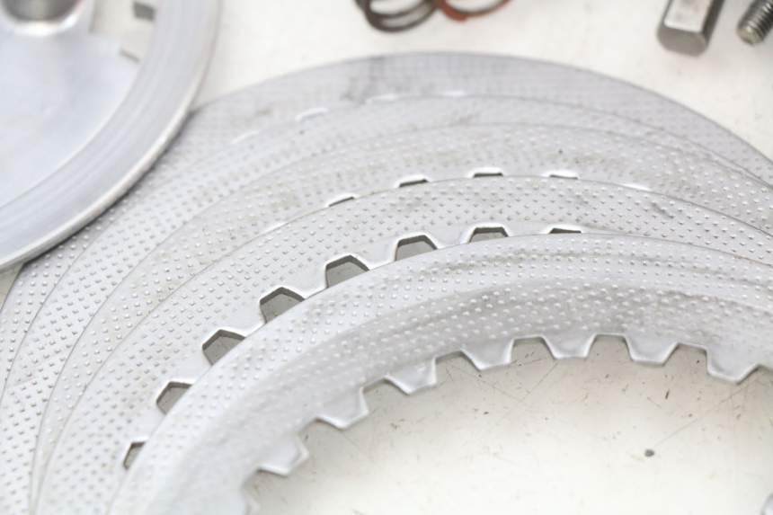 photo de CLUTCH ROYAL ENFIELD BULLET CLASSIC 500 (2017 - 2020) - Detailed visual inspection