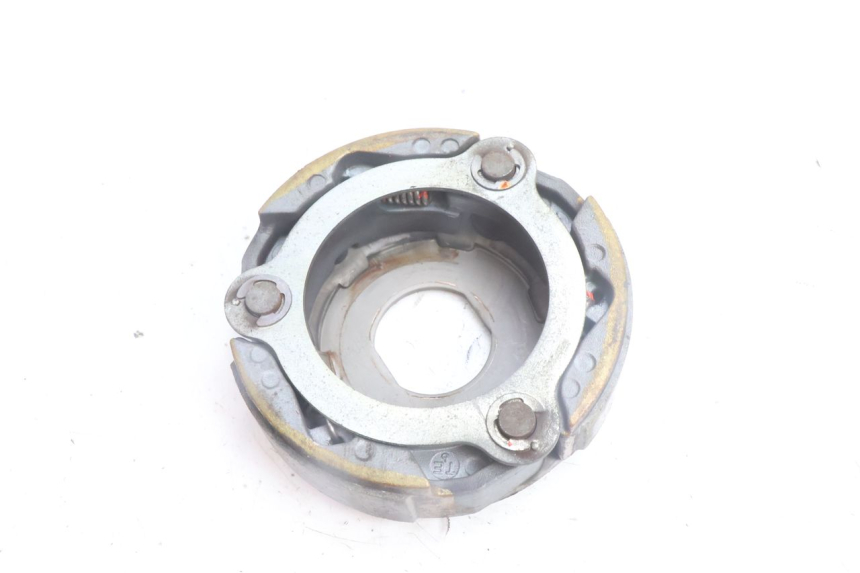 photo de CLUTCH YAMAHA BW'S BWS 125 (2010 - 2013) - Alternative perspective