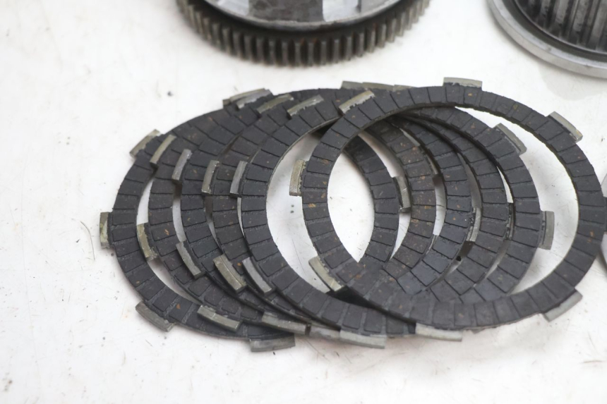 photo de CLUTCH HONDA CB TWO FIFTY 250 (1991 - 2002) - Component detail