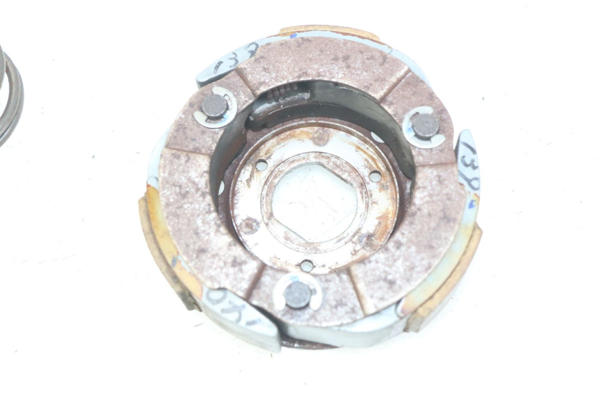 photo de CLUTCH SUZUKI CP 80 (1985 - 1996) - Technical close-up