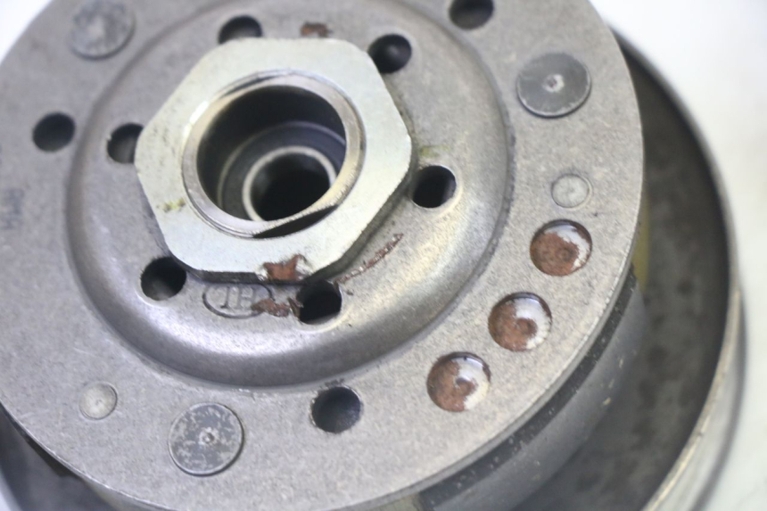 photo de CLUTCH SYM CROX 4T 50 (2016 - 2023) - Technical close-up