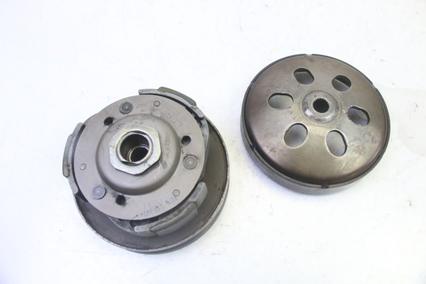 photo de CLUTCH KYMCO DINK STREET 125 (2009 - 2014) - Technical close-up