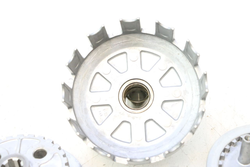 photo de CLUTCH SUZUKI DR S 600 (1985 - 1989) - Used quality zoom