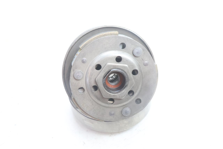 photo de CLUTCH JM MOTORS EVOLIS 4T 50 (2018 - 2022) - Technical close-up