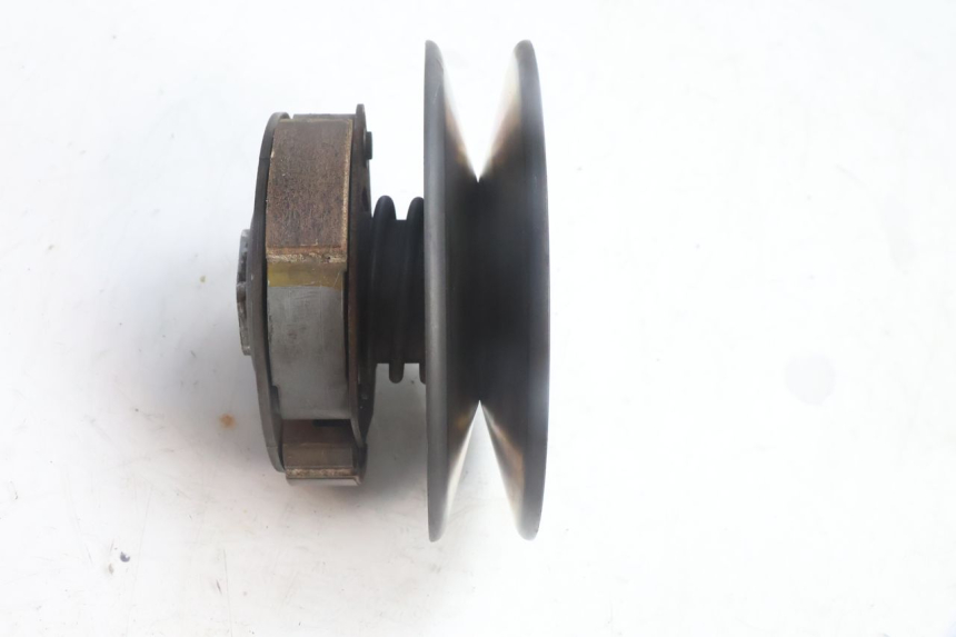 photo de CLUTCH HONDA FES PANTHEON 125 (2003 - 2007) - Fixing points details
