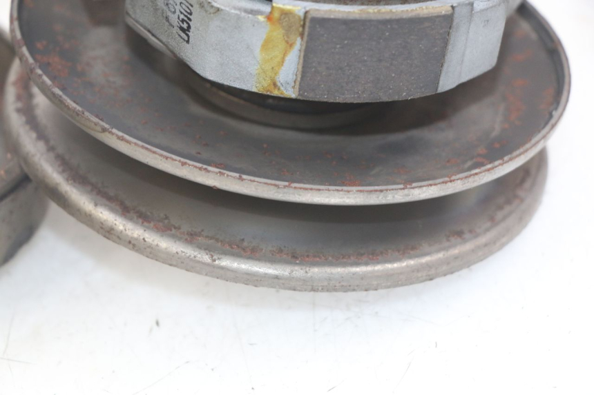 photo de CLUTCH SYM FIDDLE 3 III 125 (2014 - 2020) - Surface and material condition