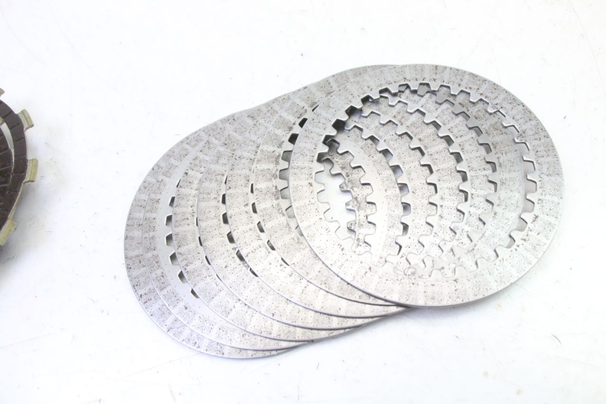 photo de CLUTCH YAMAHA FJ 36Y 1100 (1984 - 1985) - Surface and material condition