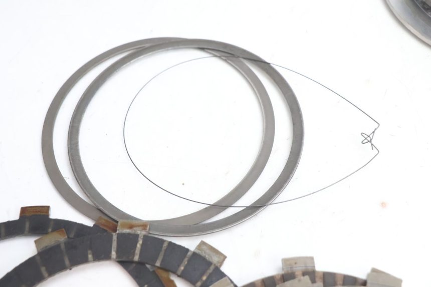 photo de CLUTCH YAMAHA FJR 1300 (2001 - 2005) - Technical close-up