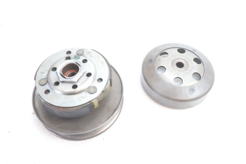 photo de CLUTCH PIAGGIO FLY 2T 50 (2004 - 2017) - Alternative perspective