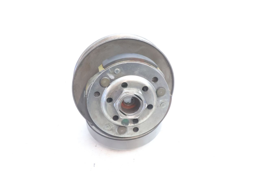 photo de CLUTCH PIAGGIO FLY 2T 50 (2004 - 2017) - Fixing points details