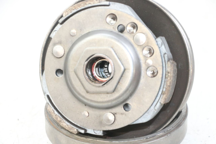 photo de CLUTCH GOES WIKI 125 (2010 - 2015) - Surface and material condition