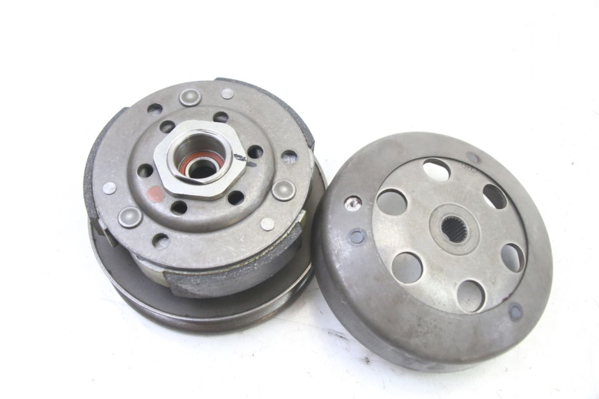photo de CLUTCH PEUGEOT KISBEE 2T 50 (2018 - 2022) - Main view
